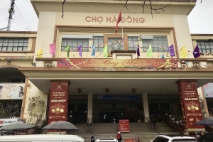 Hà Nội: Hàng giả, hàng nhái bủa vây chợ Hà Đông