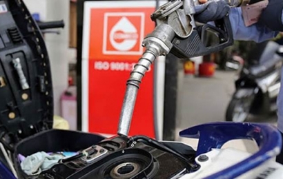 Giá xăng dầu ngày 31/8: Quay đầu giảm