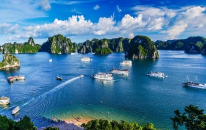Quảng Ninh: Mở lại hoạt động du lịch nội tỉnh từ 0 giờ ngày 2/3