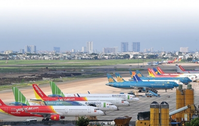 Mở lại bay quốc tế sẽ giúp hàng không Việt giảm lỗ, tăng doanh thu
