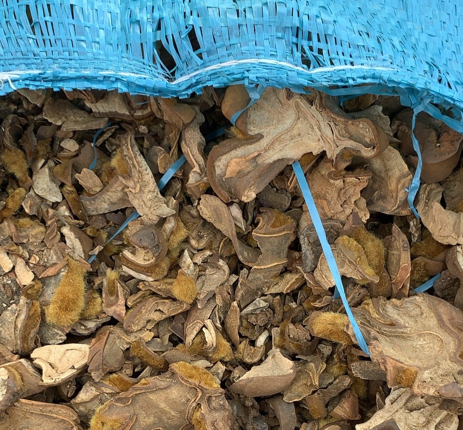 H&agrave;ng chục tấn h&agrave;ng nghi l&agrave; dược liệu