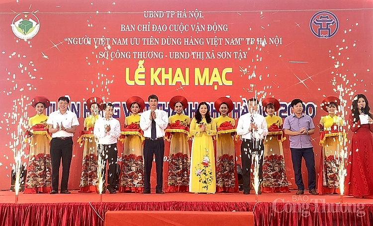 Lễ khai mạc Tuần hàng Việt TP. Hà Nội năm 2020.