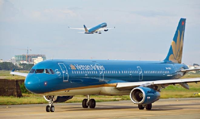 Kh&aacute;ch bay đến Vinh, Huế, Đồng Hới được Vietnam Airlines đổi v&eacute;, miễn cước.