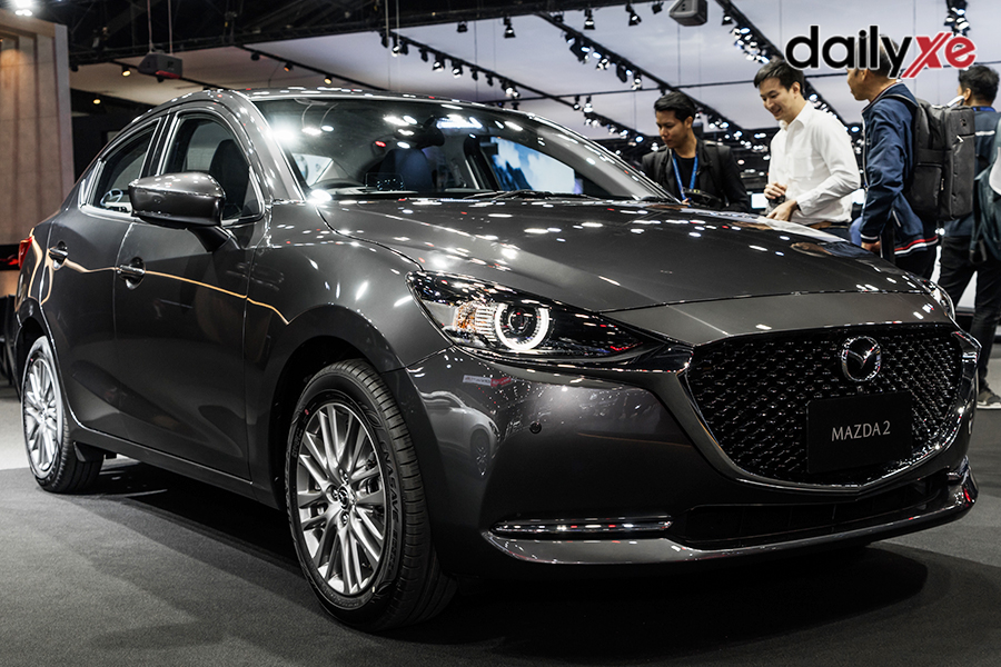 Mazda 2 1.5L AT.