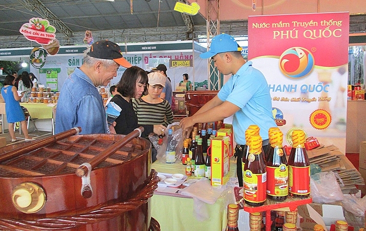 Bộ Nội vụ đ&atilde; c&oacute; quyết định cấp giấy ph&eacute;p th&agrave;nh lập Hiệp hội Nước mắm truyền thống Việt Nam