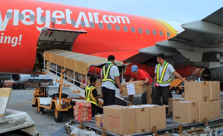 Vietjet hợp t&aacute;c với UPS vận tải h&agrave;ng ho&aacute; giữa ch&acirc;u &Aacute; v&agrave; Mỹ.