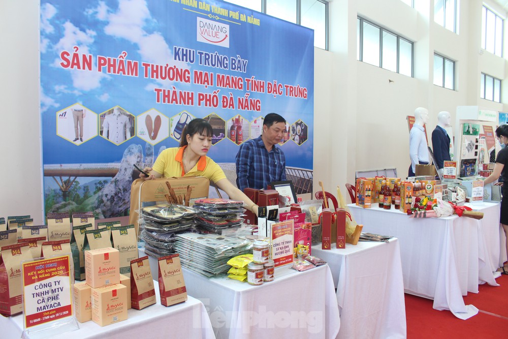 C&ocirc;ng nhận 4 sản phẩm thương mại đặc trưng của Đ&agrave; Nẵng.
