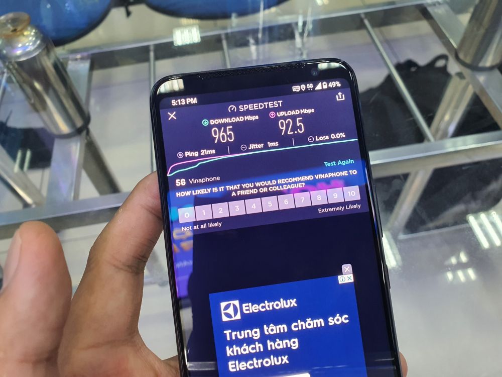 VinaPhone thử nghiệm thương mại 5G tại TP.HCM, tặng 15GB cho kh&aacute;ch h&agrave;ng trải nghiệm.