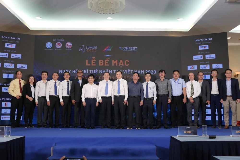 Lễ bế mạc và trao giải thưởng Đổi mới sáng tạo và khởi nghiệp TP.HCM 2020.