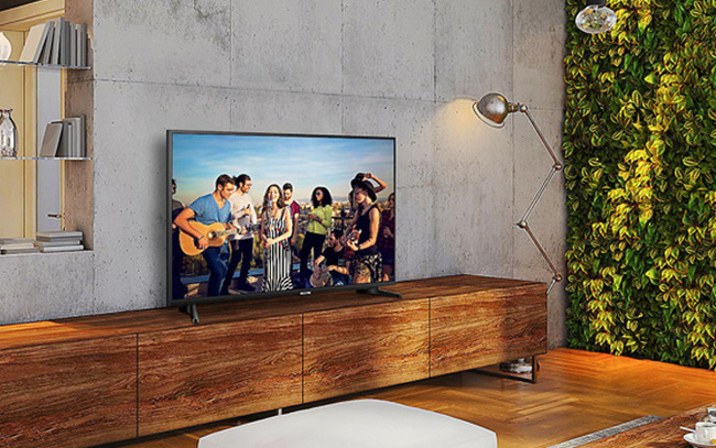 Sở hữu ngay Tivi 55 inch 4K chỉ từ 7 triệu đồng bảo h&agrave;nh 3 năm.