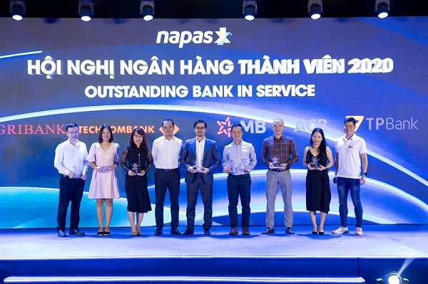TPBank được Napas trao tặng cùng lúc 3 giải thưởng về thẻ nội địa.
