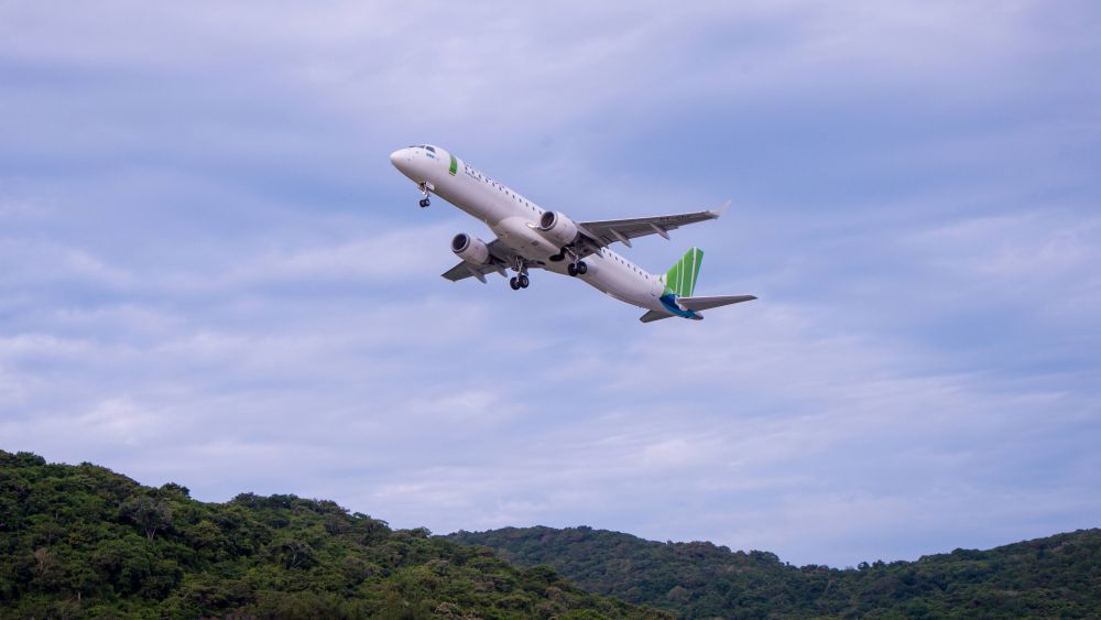 Bay thẳng đường bay Thanh H&oacute;a &ndash; C&ocirc;n Đảo c&ugrave;ng Bamboo Airways chỉ từ 799.000 vnđ/1 chiều.