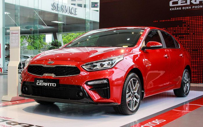 Kia Cerato 1.6 MT.