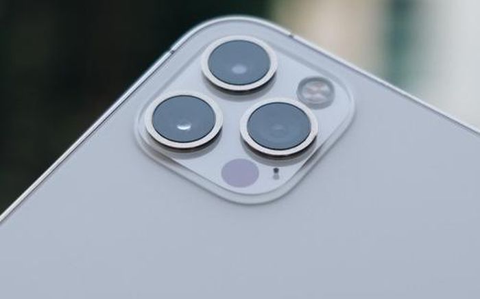 Tính năng kiểm tra camera đã bị thay thế hay chưa chỉ có trên iPhone 12 series.
