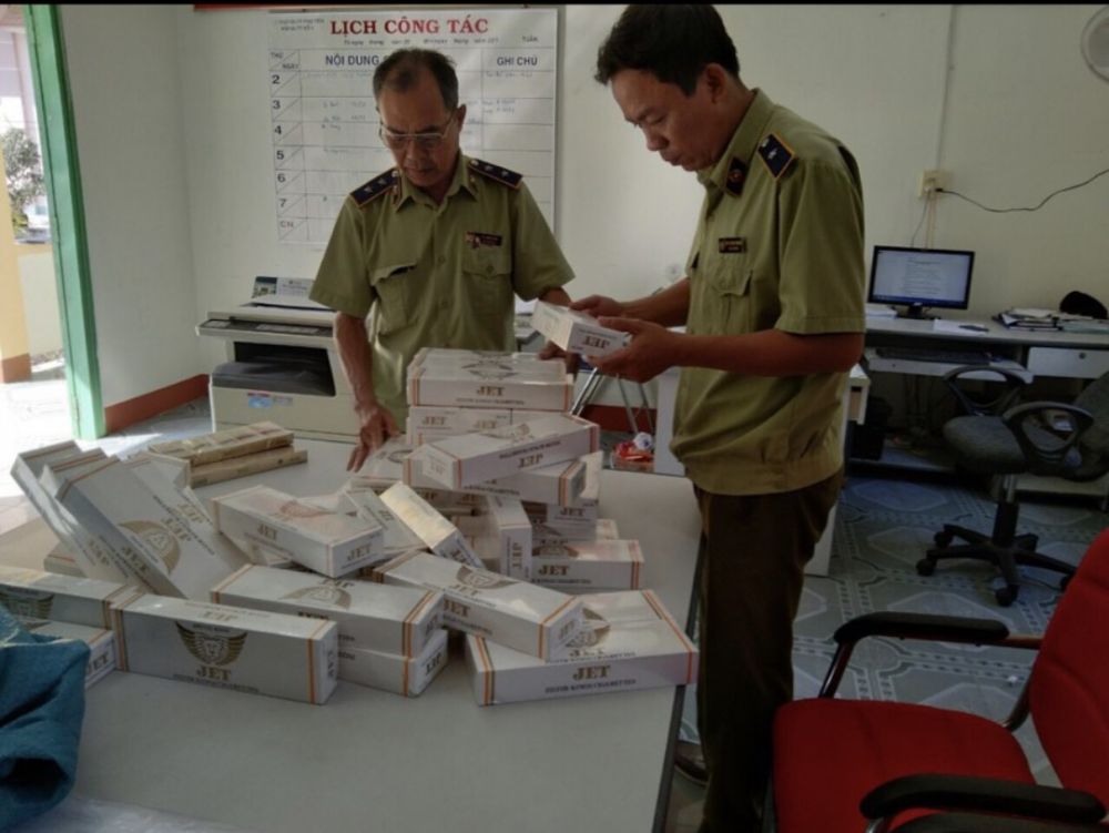 Lực lượng Quản l&yacute; thị trường tỉnh Ph&uacute; Y&ecirc;n thu giữ 520 bao thuốc l&aacute; điếu nh&acirc;p lậu c&aacute;c loại.