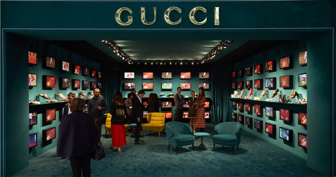 Thương hiệu Gucci bị làm giả sản phẩm. Ảnh: Sneakers News.
