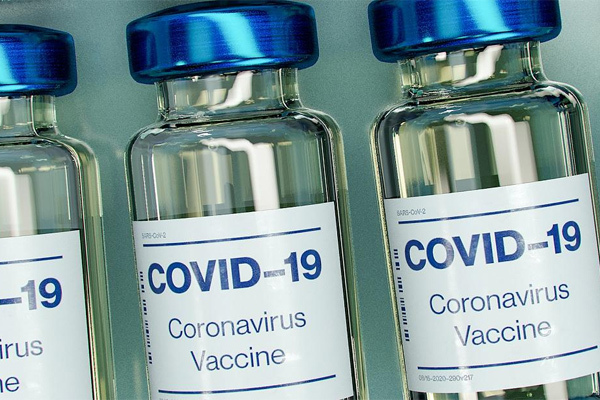 Vắc xin đang là phương pháp hiệu quả phòng Covid-19. Ảnh: Euronews