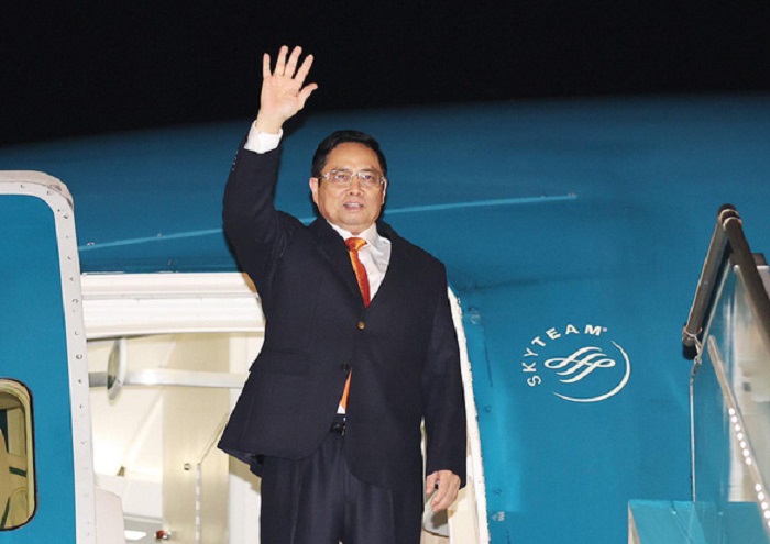 Thủ tướng Chính phủ Phạm Minh Chính tại sân bay quốc tế Nội bài, Hà Nội. Ảnh: Dương Giang/ TTXVN