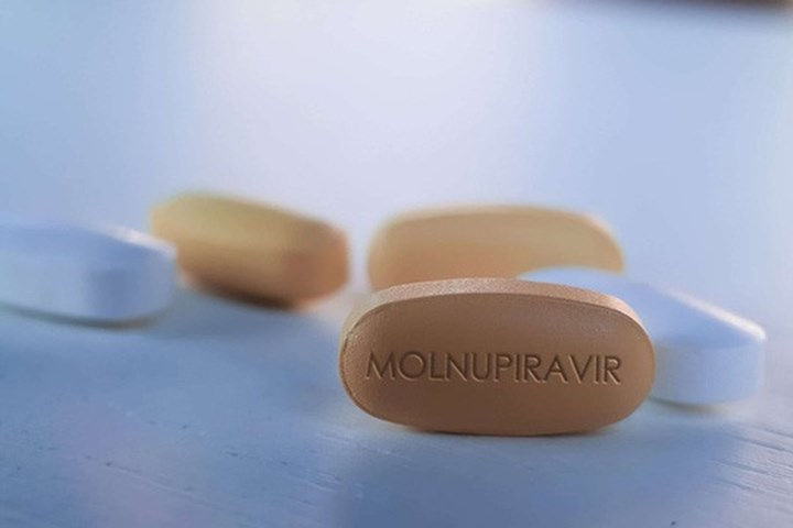 Bộ Y tế: Thuốc Molnupiravir hiệu quả rõ rệt giảm lây lan, chuyển nặng trong điều trị Covid-19