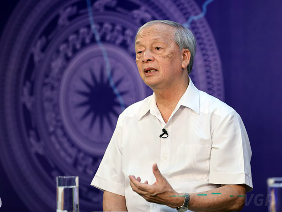 Chuyên gia kinh tế Vũ Vinh Phú chia sẻ tại Tọa đàm.