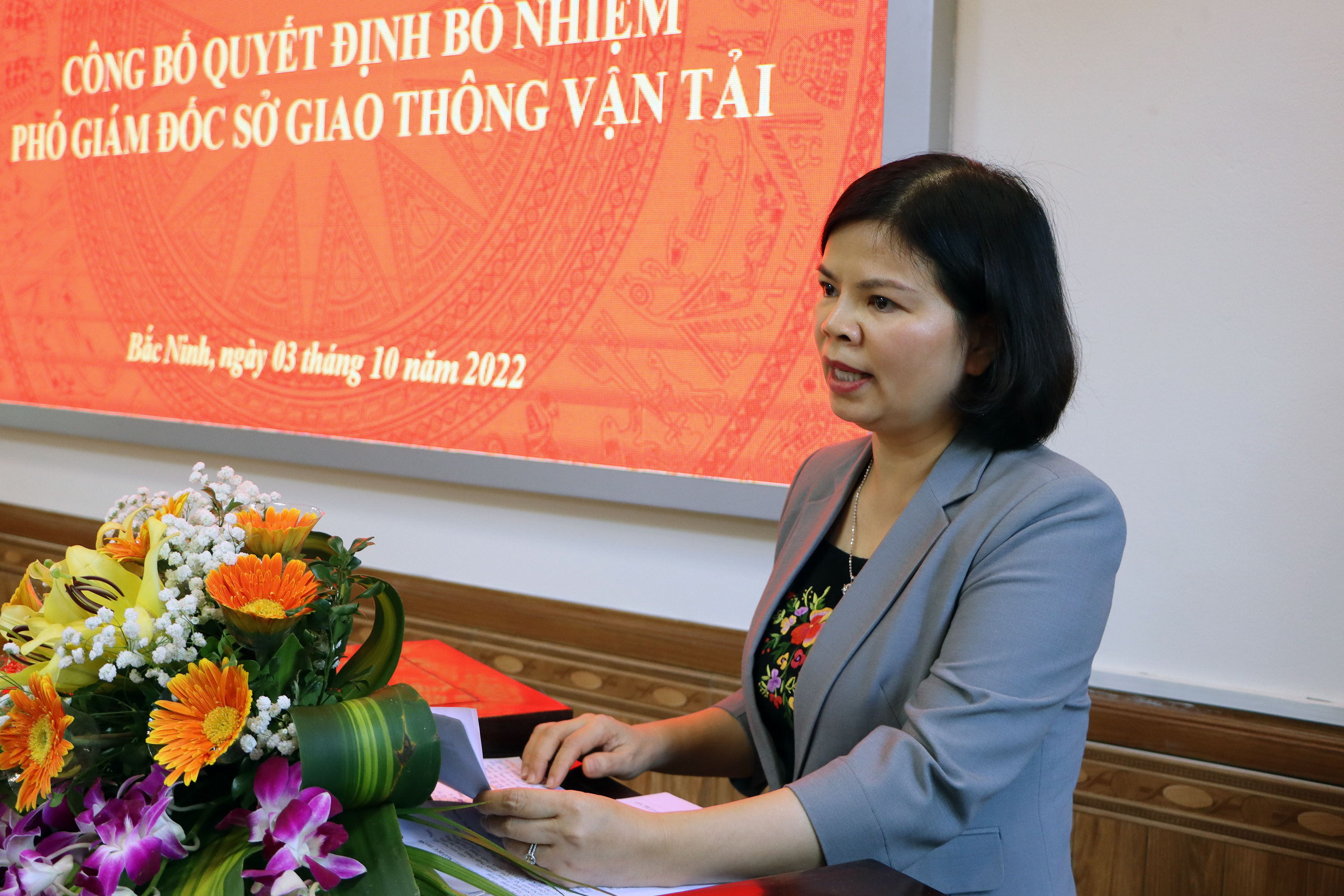 Chủ tịch UBND tỉnh Bắc Ninh Nguyễn Hương Giang phát biểu giao nhiệm vụ cho các tân Phó Giám đốc Sở