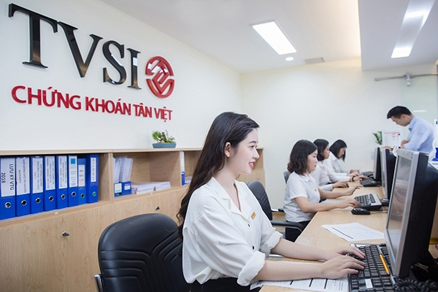 TVSI tạm ngừng ứng trước tiền bán chứng khoán.