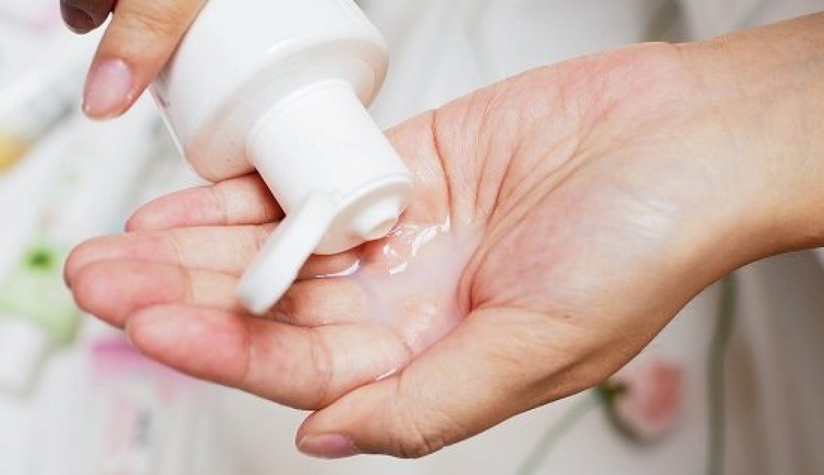 Thu hồi toàn quốc lô sản phẩm gel vệ sinh phụ nữ Lanette herbal không đảm bảo chất lượng.