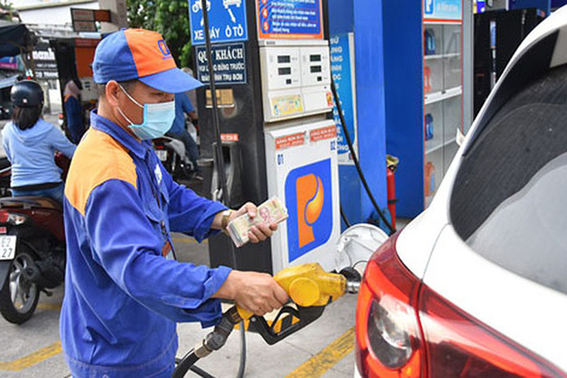 Bộ Công Thương lấy ý kiến sửa đổi các quy định về kinh doanh xăng dầu.