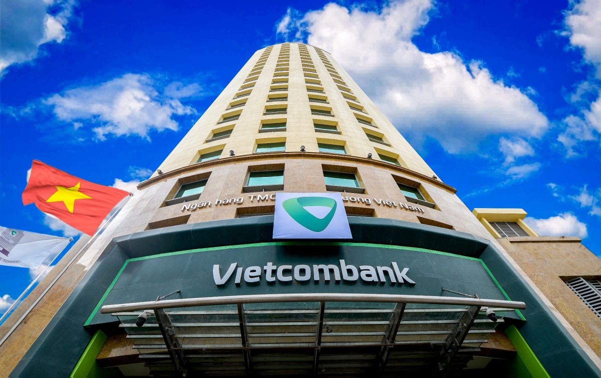 Vietcombank đồng loạt giảm lãi suất cho vay tới 1%.