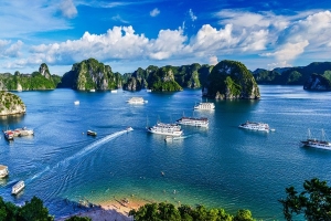 Quảng Ninh: Mở lại hoạt động du lịch nội tỉnh từ 0 giờ ngày 2/3