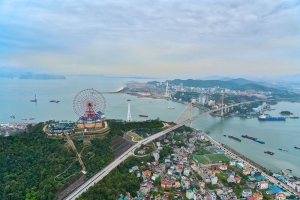 Quảng Ninh cho phép mở cửa các khu du lịch, thắng cảnh