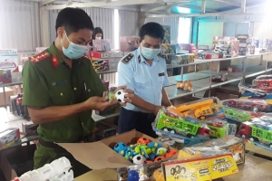 Nam Định: Thu giữ lô hàng sản phẩm đồ chơi Trung Thu lớn nhất từ trước đến nay