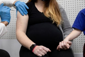 CDC Mỹ cảnh báo khẩn: Tất cả phụ nữ có thai nên tiêm vaccine Covid-19