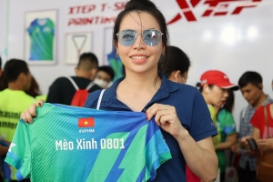 Dàn Runner xinh đẹp "đổ bộ" VPBank Hanoi Marathon 2022