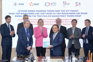 Tổng giám đốc cơ quan phát triển Pháp AFD thăm và làm việc với Tập đoàn Điện lực Việt Nam