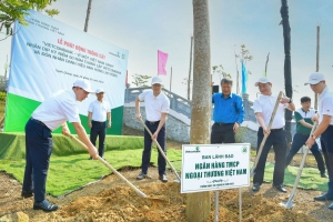 Phát động chương trình trồng 60.000 cây xanh “Vietcombank - Vì một Việt Nam xanh”