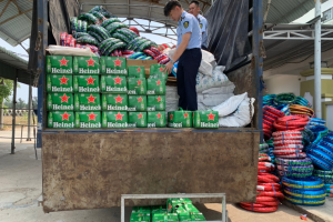 Phú Yên tạm giữ gần 1.900 chai Bia hiệu Heineken không hóa đơn, chứng từ