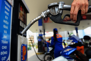 VCCI tiếp tục đề xuất bỏ thuế tiêu thụ đặc biệt với xăng