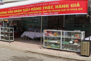 Bắc Giang: Bố trí gian hàng tại các chợ hướng dẫn nhận biết hàng thật, hàng giả