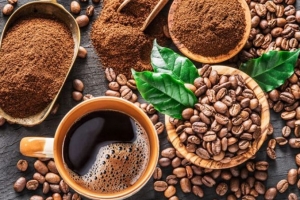 Giá cà phê hôm nay 27/10: Cà phê trong nước xuống mức 60.000 đồng/kg
