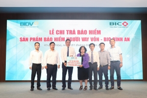 BIC trao hơn 7,7 tỷ đồng quyền lợi bảo hiểm cho khách hàng vay vốn tại BIDV Khánh Hòa