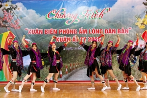 Chương trình “Xuân biên phòng ấm lòng dân bản” tại huyện Bình Liêu