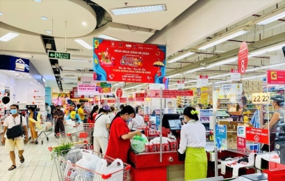 TP. HCM: Loạt siêu thị đua nhau tung khuyến mãi