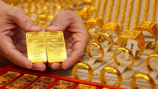 Giá vàng thế giới ngày 22/8 áp sát 4.600 USD