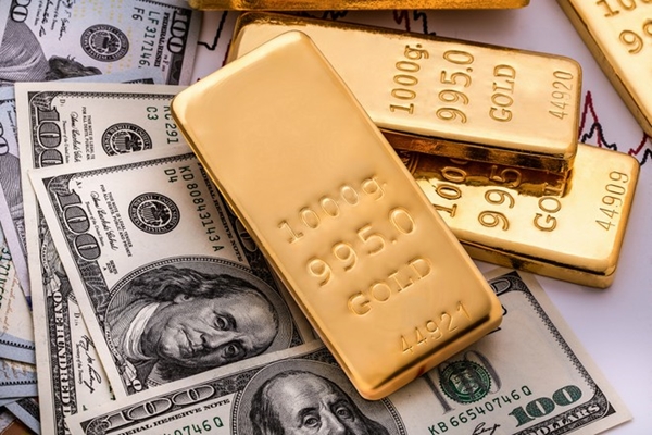 Giá vàng thế giới giảm do đồng USD hồi phục mạnh