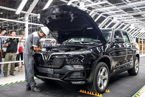 Có khoảng 30 mẫu xe sắp được giảm 50% phí trước bạ