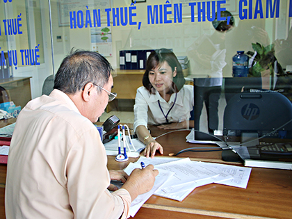 Hơn 56.000 tỉ đồng tiền thuế được gia hạn