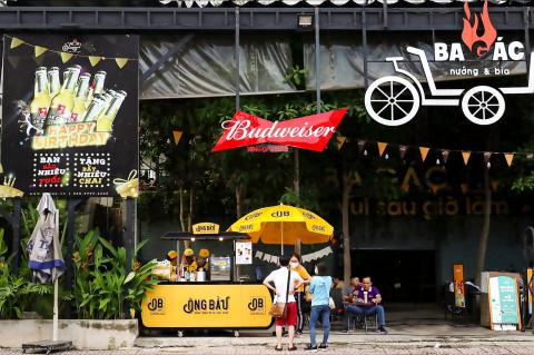 Cà phê Ông Bầu bắt tay với chuỗi nhà hàng Ba Gác