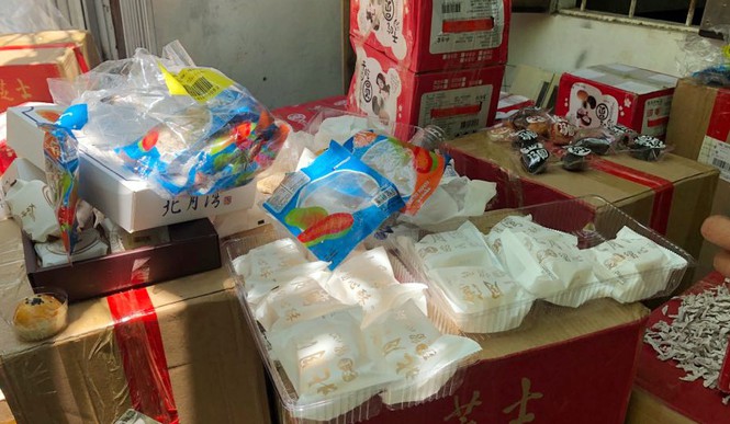 Hà Nội: Phát hiện nhiều điểm tập kết bánh trung thu nhập lậu