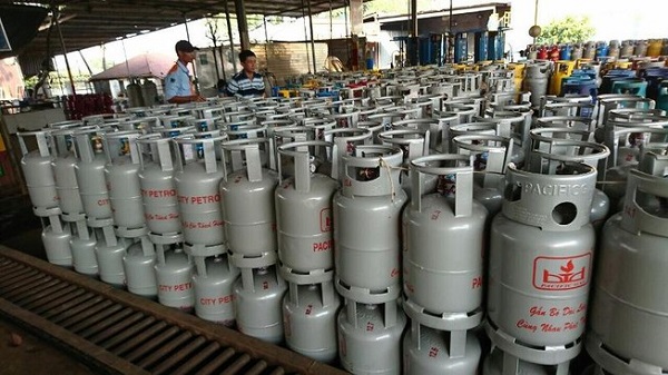 Từ hôm nay (1/9), giá gas tăng thêm 2.000 đồng/bình 12kg